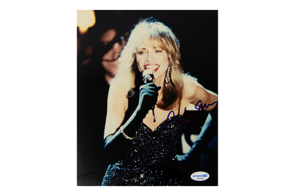 Carly Simon Autographed 8x10 Photo