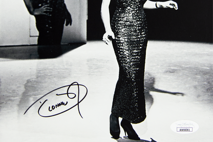 Dionne Warwick Autographed 8x10 Photo