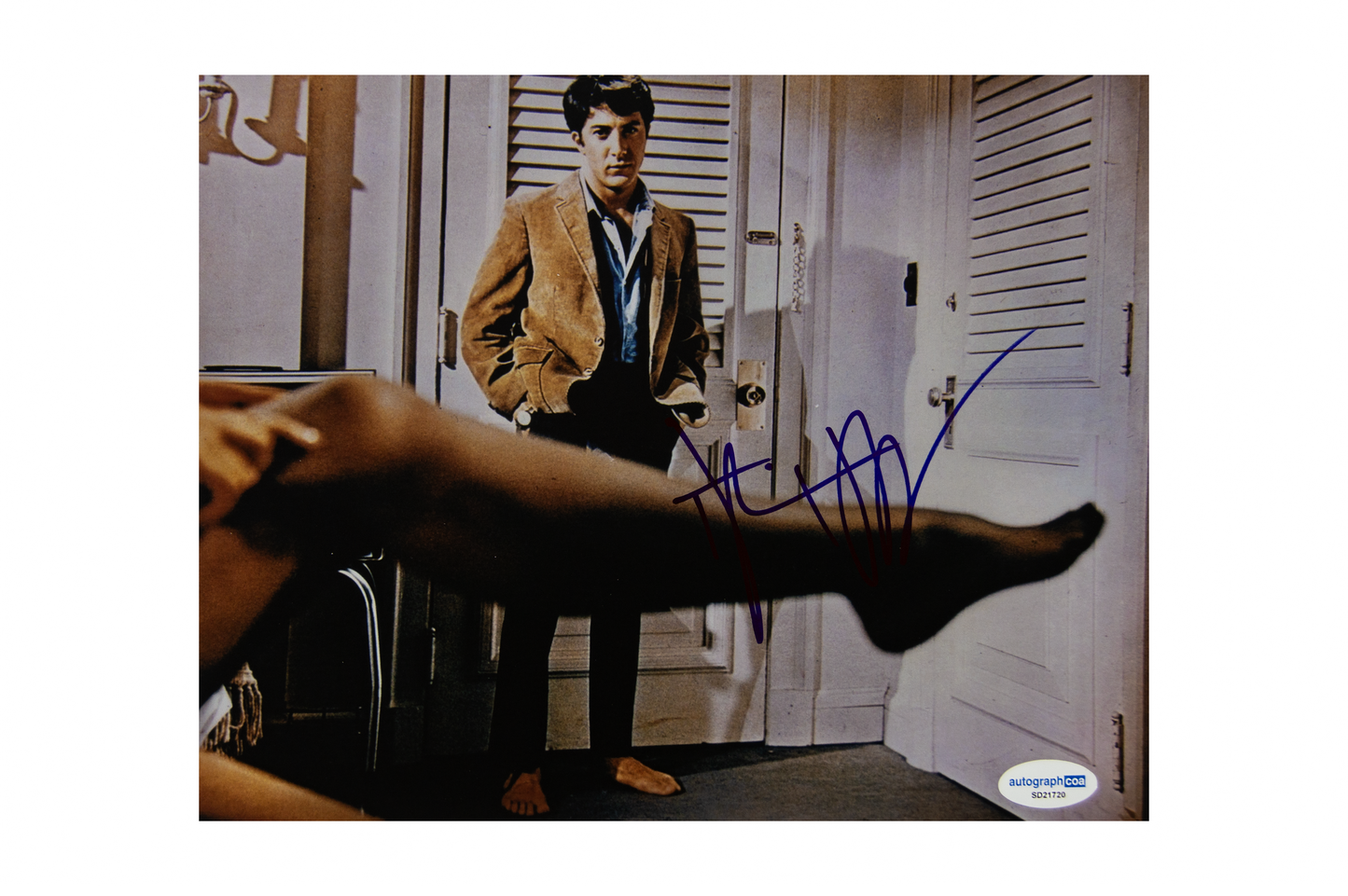 Dustin Hoffman Autographed 'The Graduate' 8x10 Photo