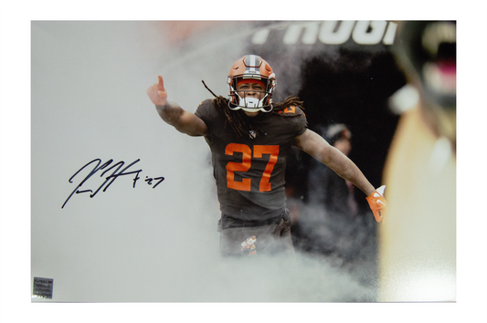 Kareem Hunt Autographed Cleveland Browns Photo