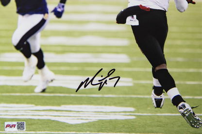 Michael Vick Autographed 11x14 Atlanta Falcons Photo