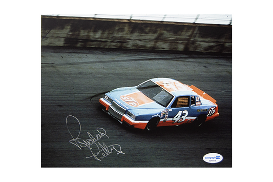 Richard Petty Autographed 8x10 Photo