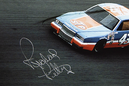 Richard Petty Autographed 8x10 Photo