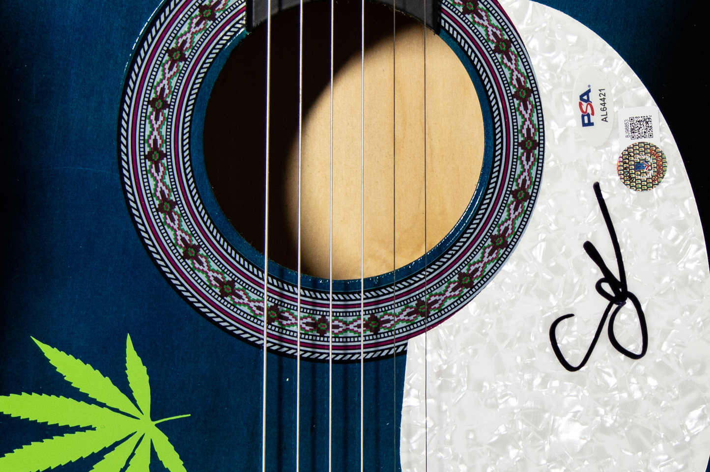 Snoop Dogg Autographed Guitar